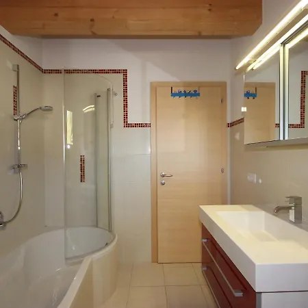 Linnehan By Interhome * Fügen