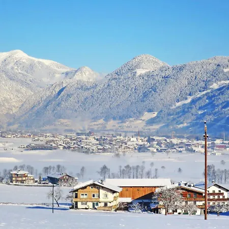 Linnehan By Interhome *