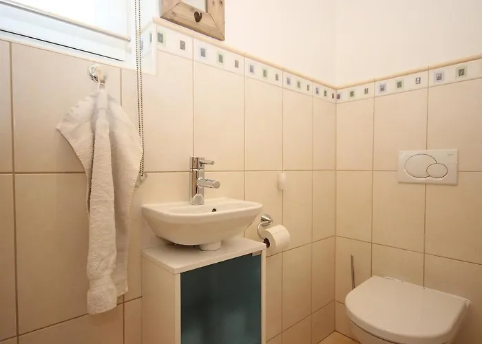 Linnehan By Interhome Fügen